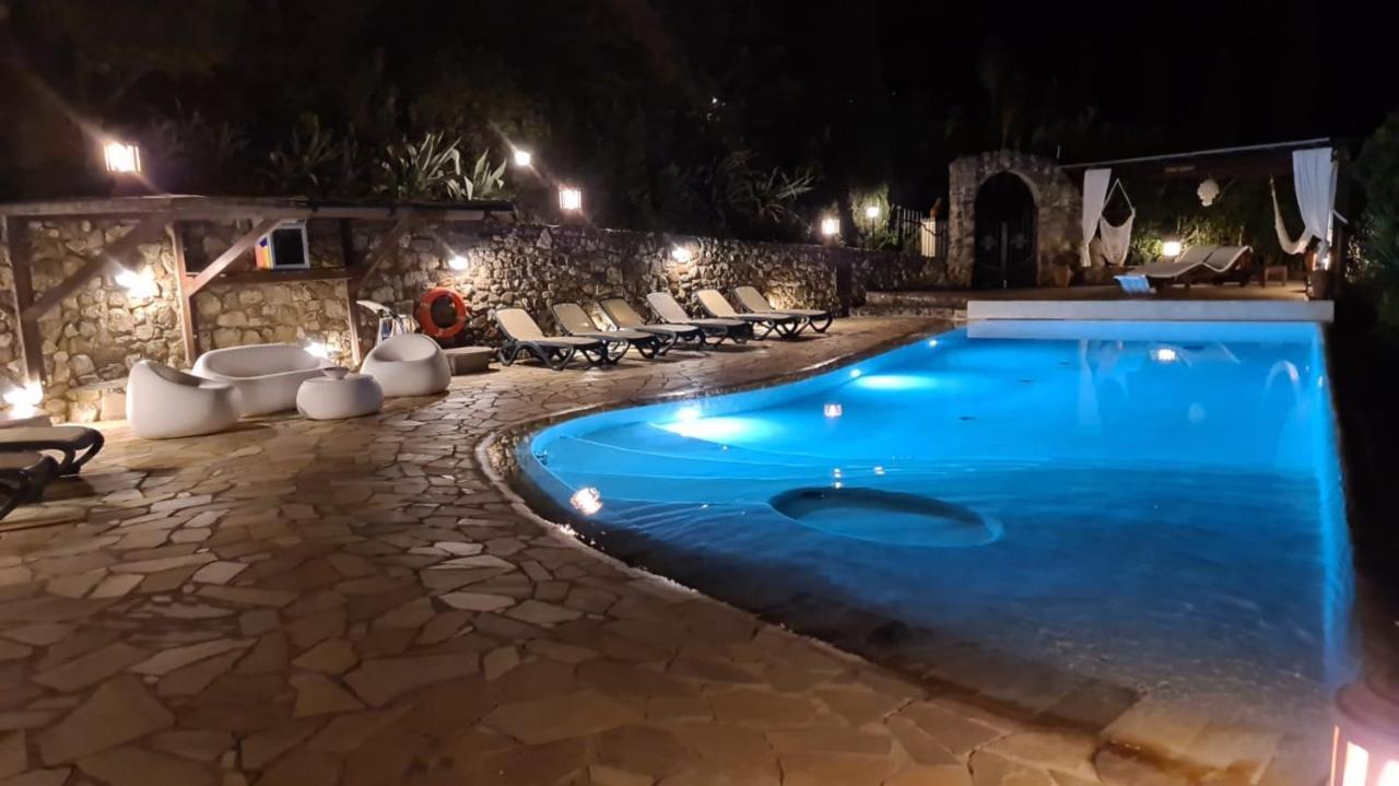 Villa Le Agavi & Spa 斯卡尔利诺 外观 照片